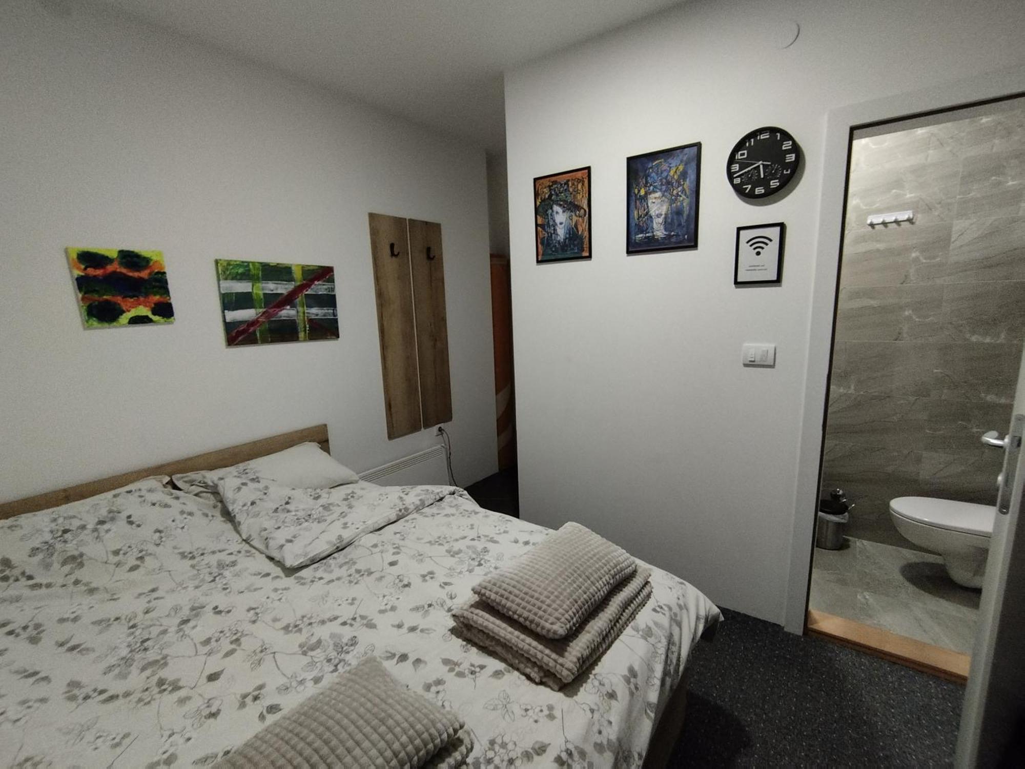 Apartmani Exit Pale Exterior photo